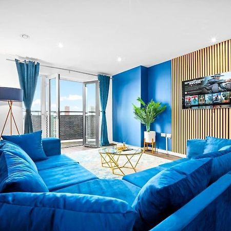 Top Floor City Centre Apartment - Sleeps 7 - 4 Beds - With Balcony And Parking - Smart Tv'S On Each Bedroom Wall - 5 Mins From Bullring, Selfridges, Moor Street Station - By Zena Stays Μπέρμιγχαμ Εξωτερικό φωτογραφία